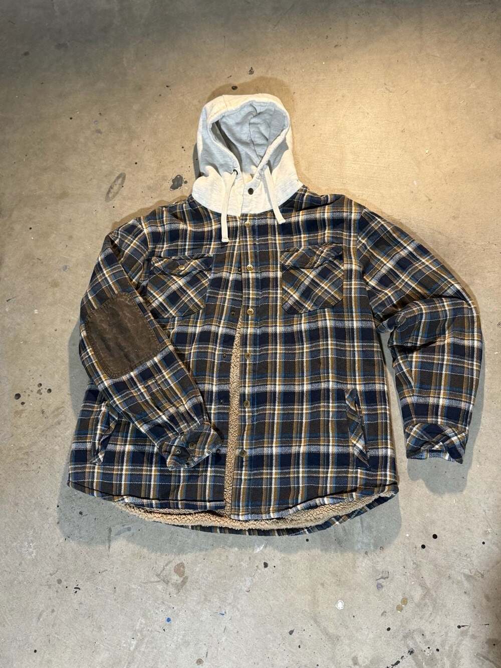 Legendary Whitetails Camp Night Hooded Flannel Size 2XL Plaid Sherpa Lined